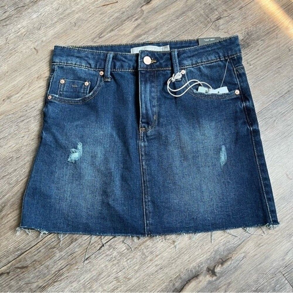 Tractr Girls Lisa Distressed Mini Skirt XL 16 NWT Dark Wash Raw Hem